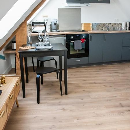 Confortable T1bis rénové, au cœur d'un bourg calme La Chapelle-Neuve  Exterior foto